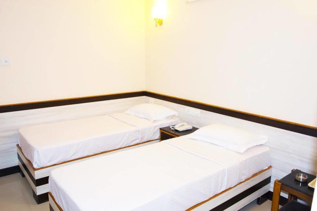 Fabhotel Sairam Residency Bangalore Ngoại thất bức ảnh