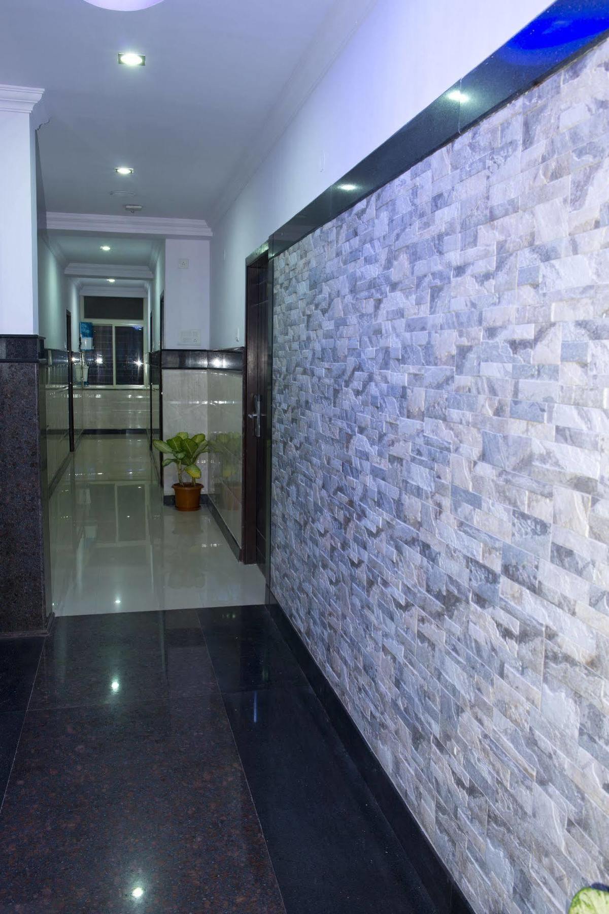 Fabhotel Sairam Residency Bangalore Ngoại thất bức ảnh